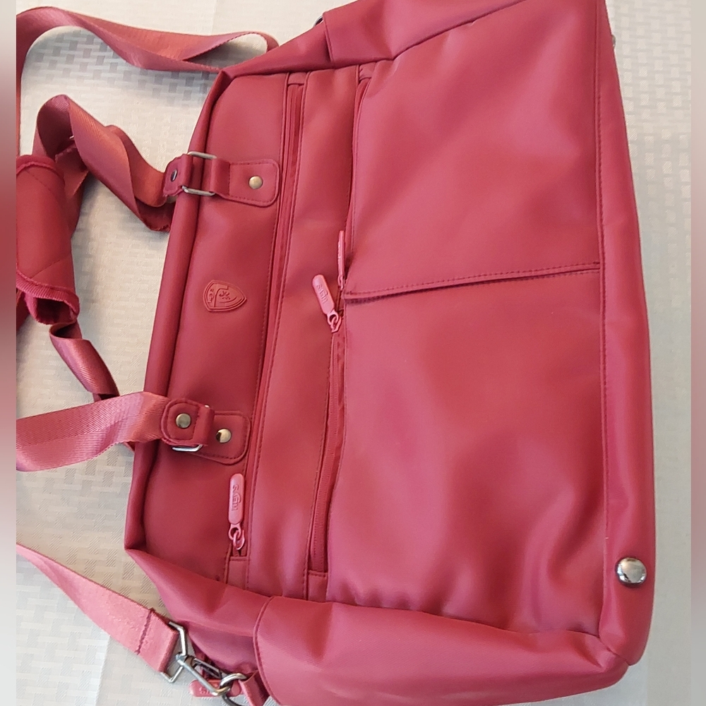 Heys RFID Multi-pocket Briefcase